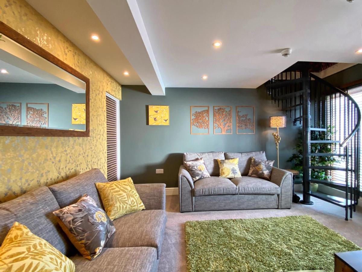 Hambrook House Canterbury - New Luxury Guest House With Espa Spa Complex المظهر الخارجي الصورة