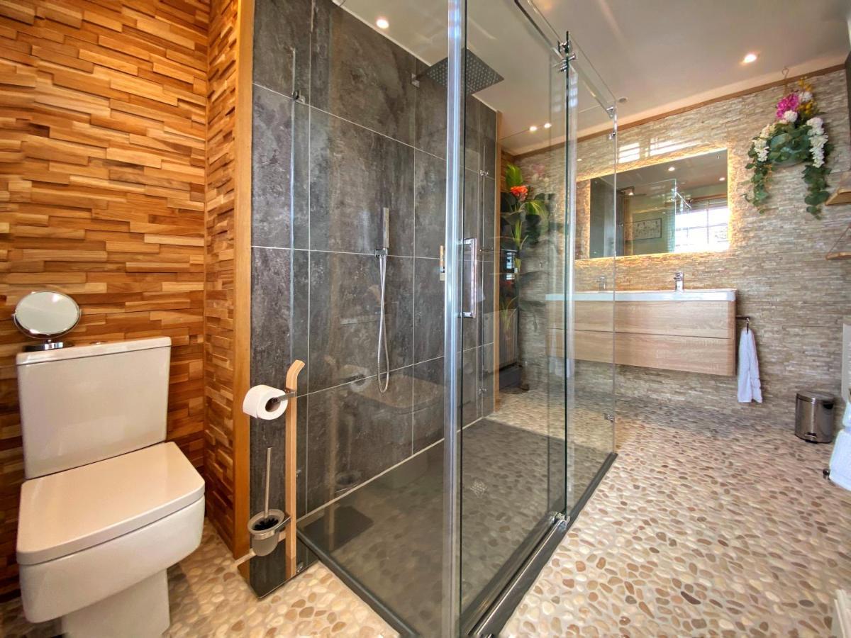 Hambrook House Canterbury - New Luxury Guest House With Espa Spa Complex المظهر الخارجي الصورة