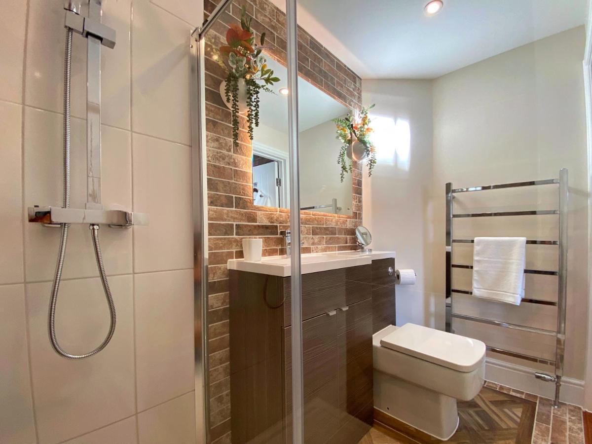 Hambrook House Canterbury - New Luxury Guest House With Espa Spa Complex المظهر الخارجي الصورة