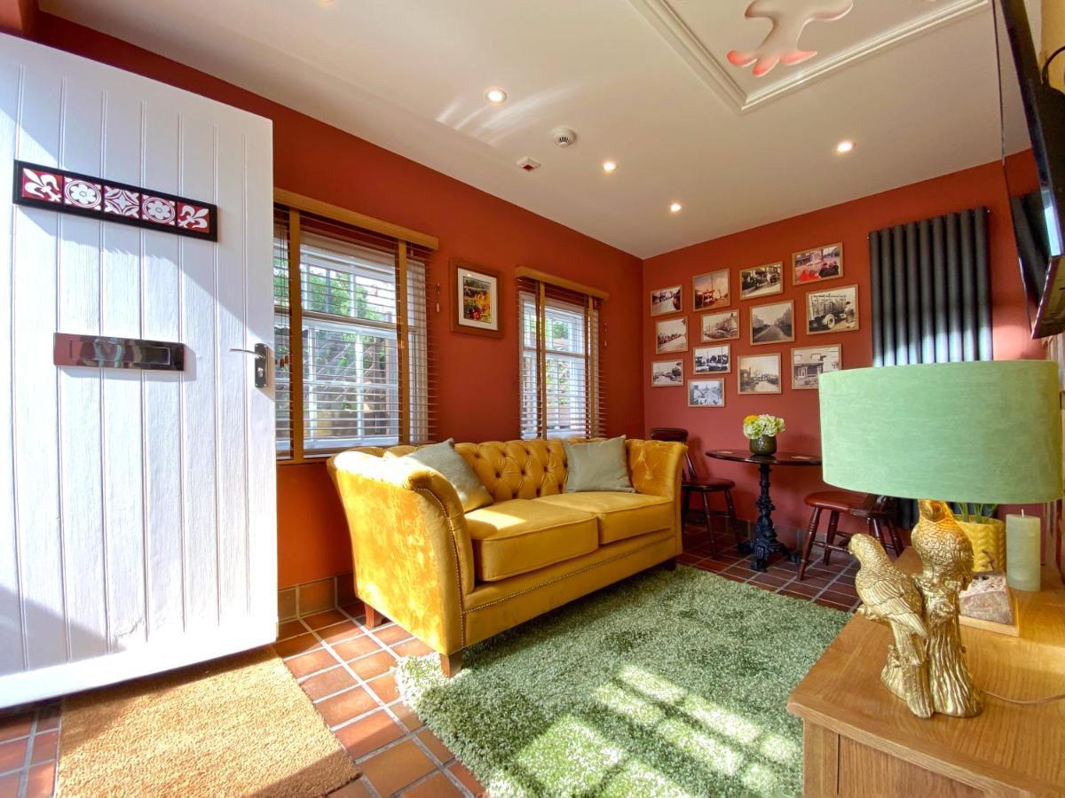 Hambrook House Canterbury - New Luxury Guest House With Espa Spa Complex المظهر الخارجي الصورة