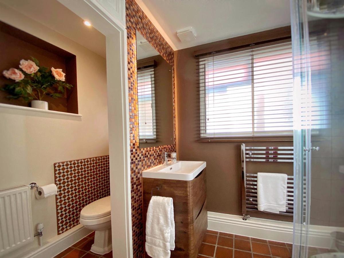 Hambrook House Canterbury - New Luxury Guest House With Espa Spa Complex المظهر الخارجي الصورة